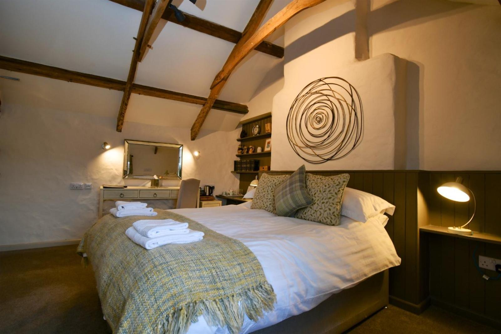 Carew Inn Εξωτερικό φωτογραφία