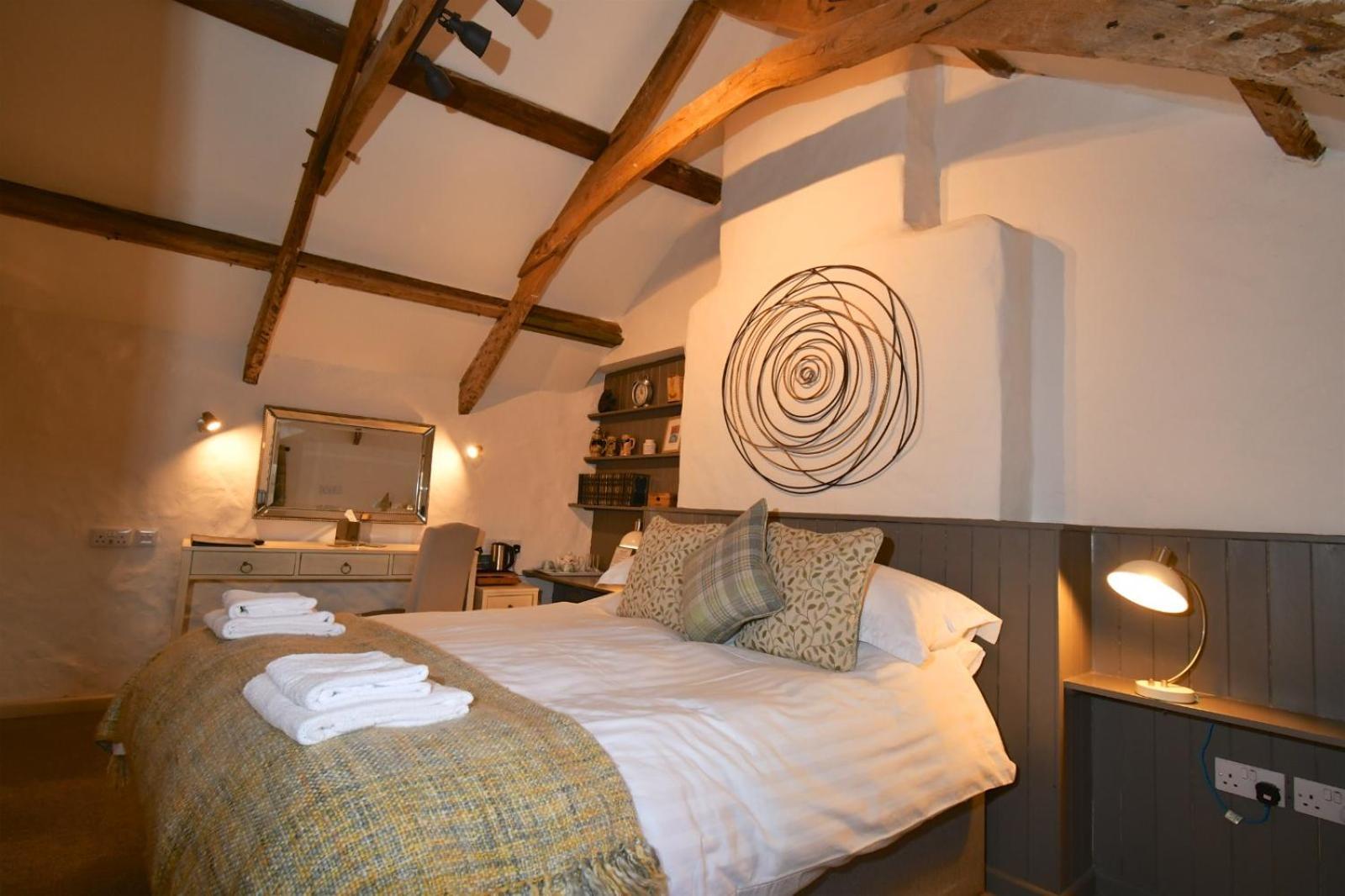 Carew Inn Εξωτερικό φωτογραφία